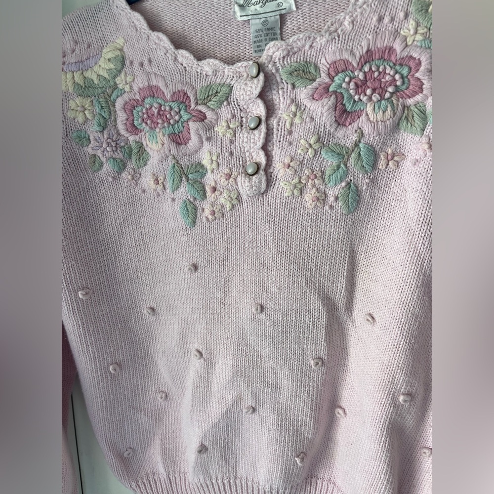 Embroidered Light Pink Floral Knit ramie and cotton Sweater - Picture 2 of 5